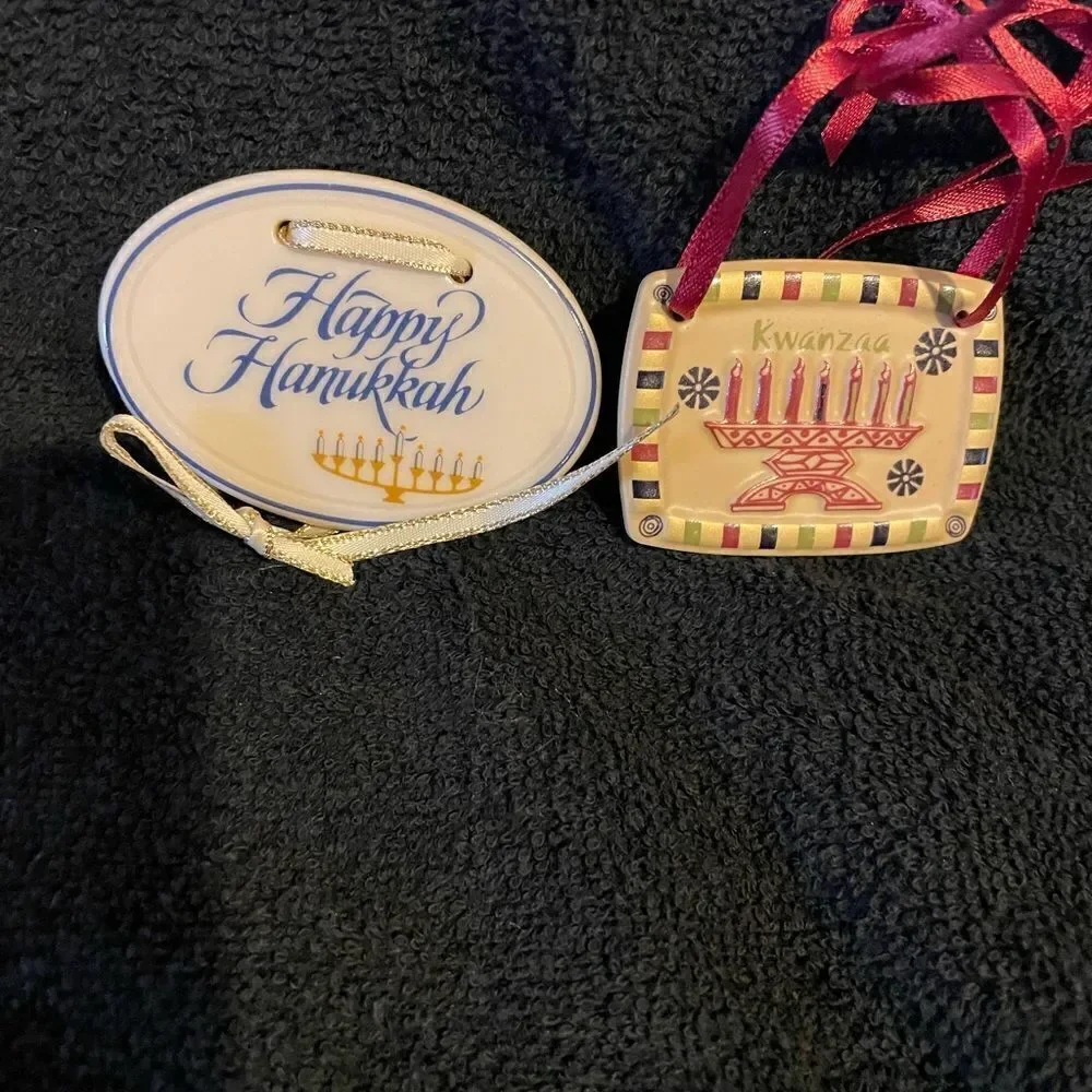 Longaberger Hanukkah Themed Porcelain Basket Emblems set of 2!